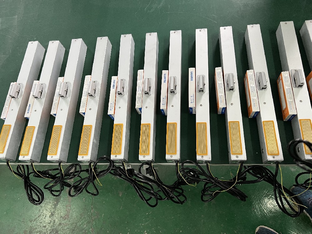 如何選擇電動開窗器：款式型號與優缺點分析